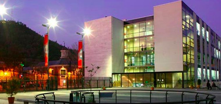 imagen universidad andres bello chile