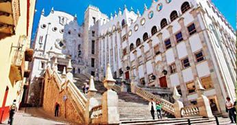 imagen universidad guanajuato méxico