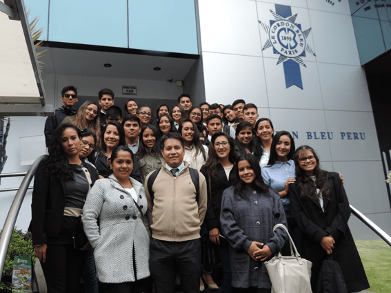 alumnos cordon bleu universidad peru