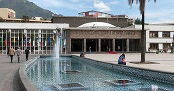 imagen universidad uce ecuador